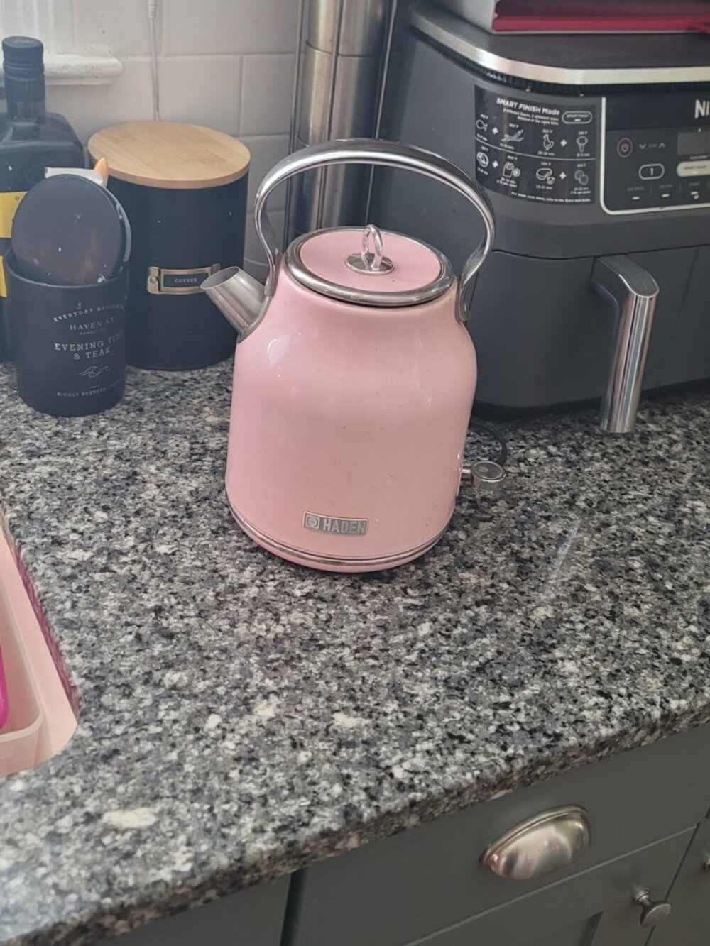 Kettle - Picture 6 of 6